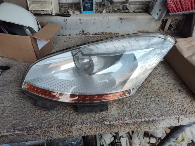 Farol Citroen Grand C4 Picasso original  lado esquerdo motorista