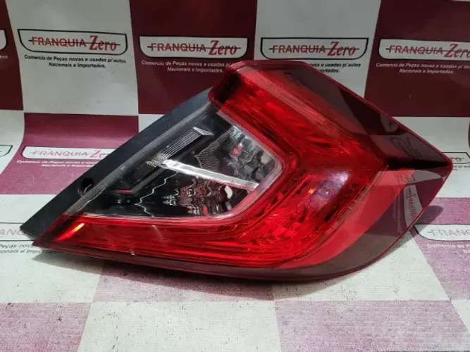 Lanterna traseira direita New Civic 2016/ Recuperada