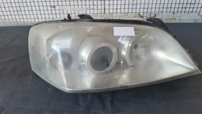 Farol Direito Chevrolet Astra 03/11