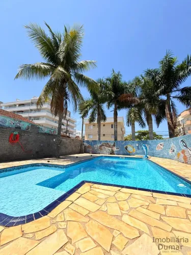 Casa com piscina no bairro Itaguá