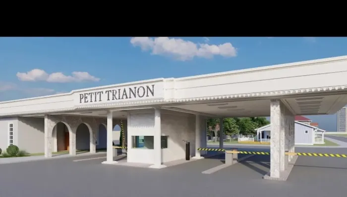 Lote 300 metros Petit Trianon