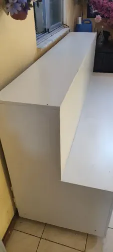 Balcão de Loja branco em MDF
