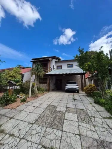 Casa em Condomínio à venda, 3 quartos, 3 suítes, 2 vagas, São Lucas - Viamão/RS
