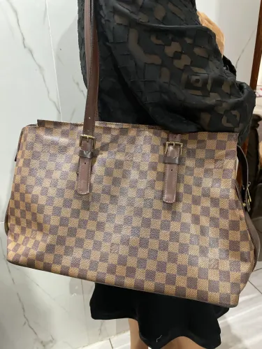 Bolsa Louis Vuitton ,raridade aproveite.
