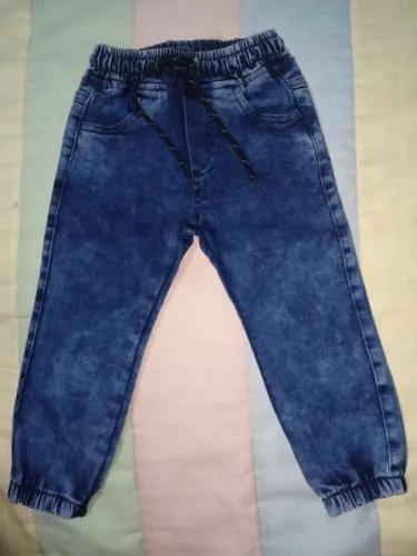 Calça Jeans Bebê - Seminova - Tamanho 2 anos