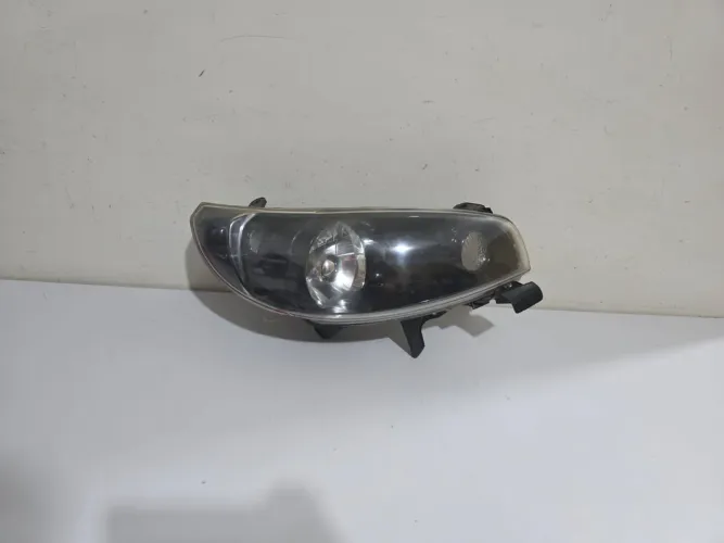 Farol direito Jac Motors J3 2011/2012/2013