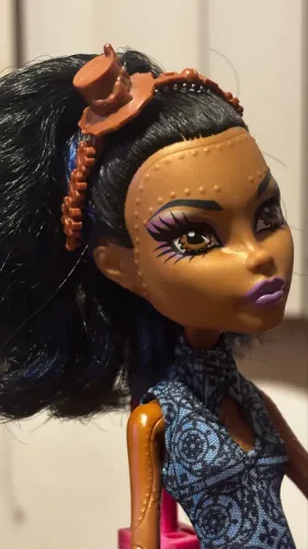 Boneca Monster High Robecca Steam