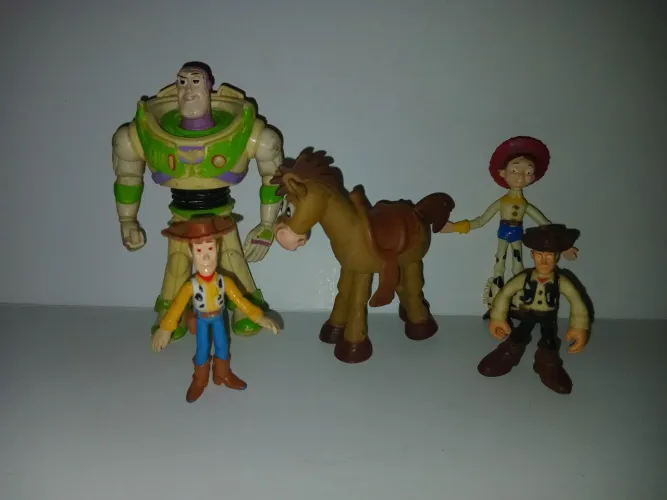 Lote de brinquedos Toy Story - 5 peças