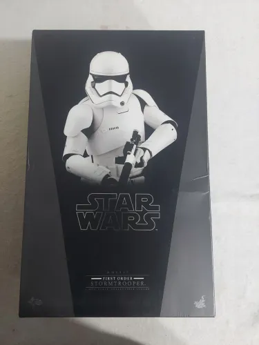Action Figura star wars Stormtrooper First Order Hot Toys 1/6