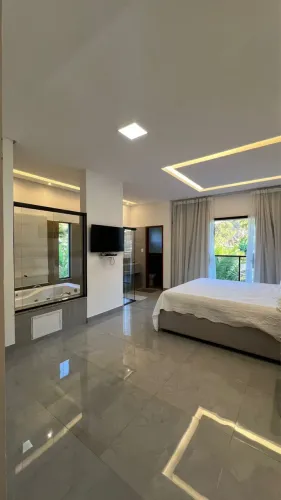 Espaço para Casamento e 15 Anos | Villa Casale c/ Suítes de Luxo e Piscina