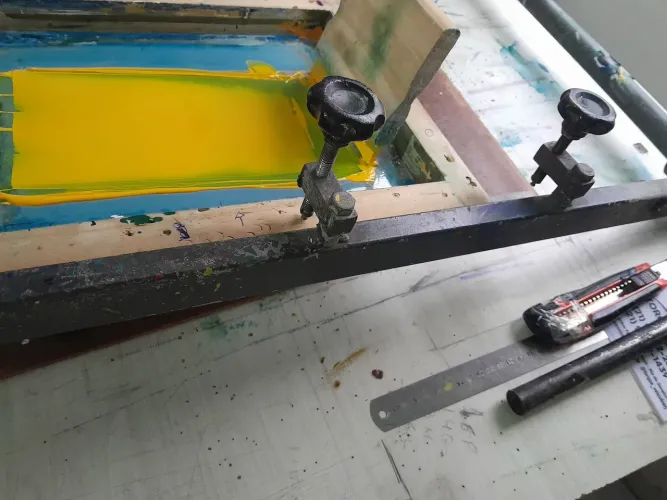 Silk-screen em embalagens - Mão de Obra - tinta vinílica