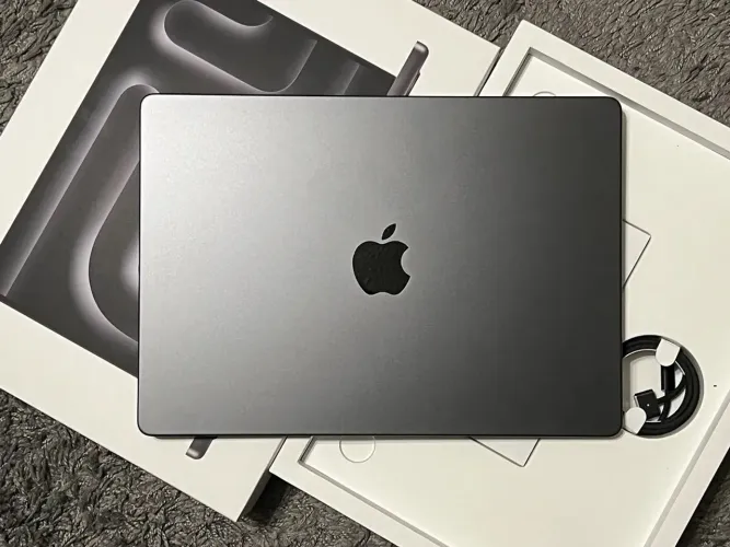 Promoção MacBook Pro M3 Pro