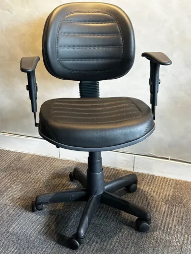 CADEIRA COSTURADA DE ESCRITÓRIO - MÓVEIS PARA ESCRITÓRIO - LOJA IKONMIXOFFICE 