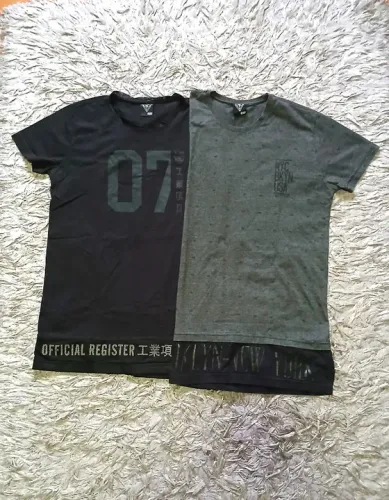 Kit com duas camisetas masculina manga curta tamanho P