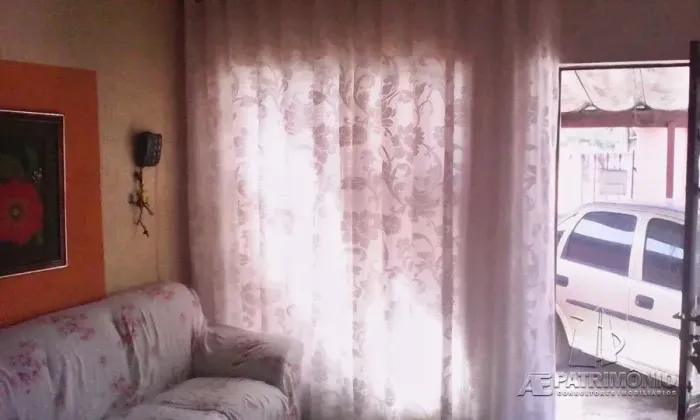 CASA,2 Dormitorio(s) bairro Brigadeiro Tobias
