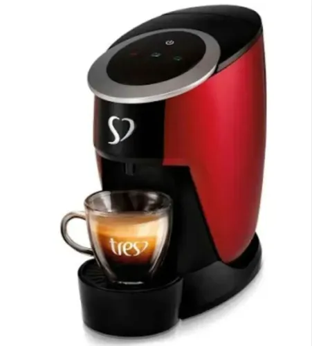 Cafeteira 3 Corações + 5 caixas de cápsulas de brinde