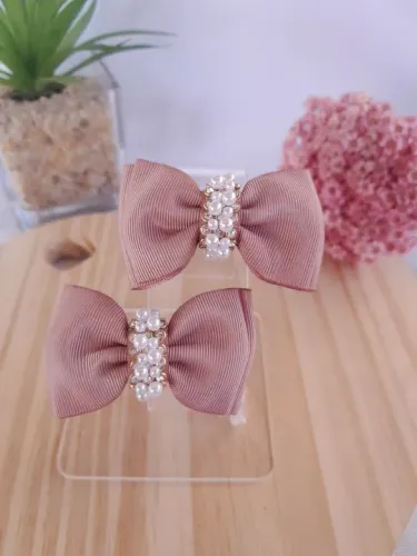 PAR DE LAÇO P/ CRIANÇAS COM PÉROLAS & STRASS