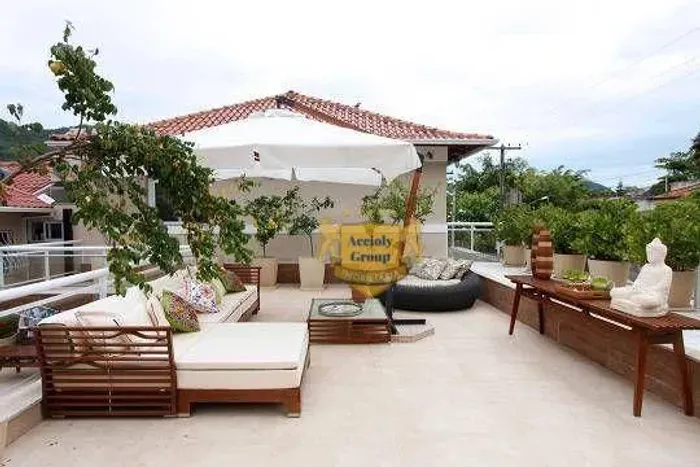 Casa à venda, 541 m² por R$ 2.900.000,00 - São Francisco - Niterói/RJ