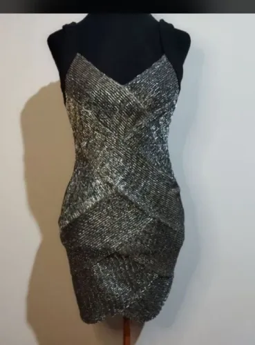 Vestido de festa prata