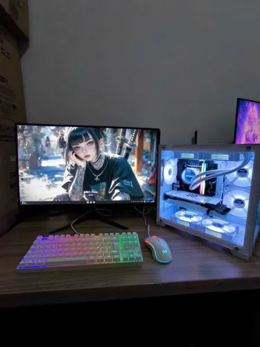Pc Gamer Intel I3 12G , 16GB , Rx580, Teclado Mecânico ,mouse, Water Cooler