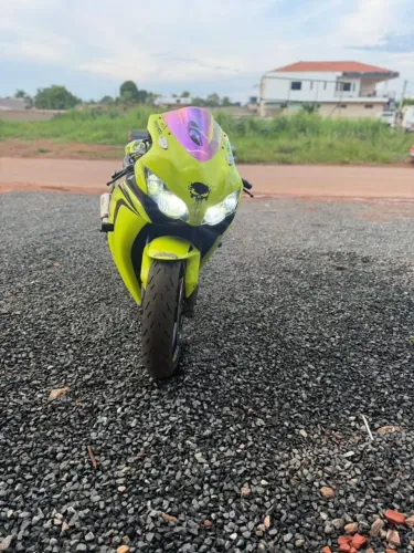 Vende-se  ou troco em carro 