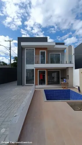 Casa para Venda em Rio das Ostras, Colinas, 4 dormitórios, 1 suíte, 2 banheiros, 2 vagas