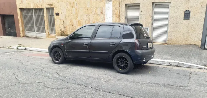 Renault Clio Rn/alize/expr./1.0 Hi-power 16V 5P 2002