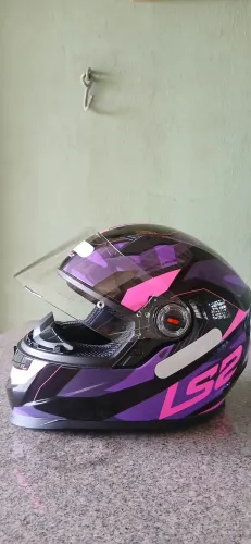 Capacete LS2 - TAM. 58 - Nunca usado.