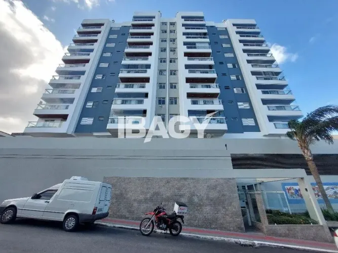 Excelente Apartamento 2 dormitório(s) em Barreiros - São José