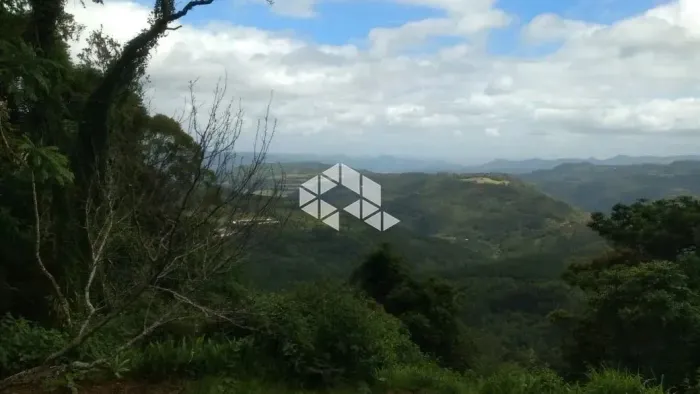 Sitio com 8,7 hectares, em Gramado - linda vista do Vale do Quilombo
