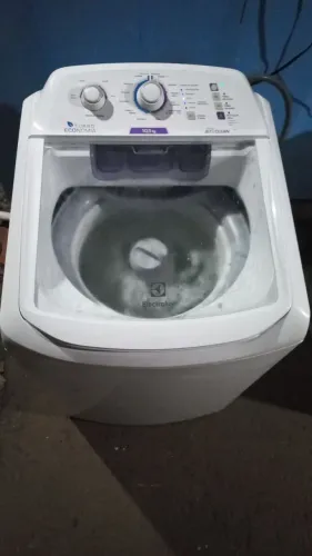 Máquina de Lavar Electrolux 10,5kg Turbo Economia