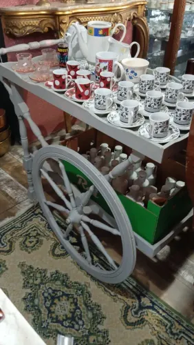 Carrinho de Chá Vintage
