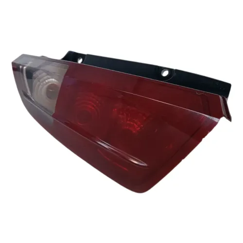 Lanterna Farol 1.4 Traseira Esquerda Fiat Punto 2008 2011 Esquerdo/motorista Vermelho