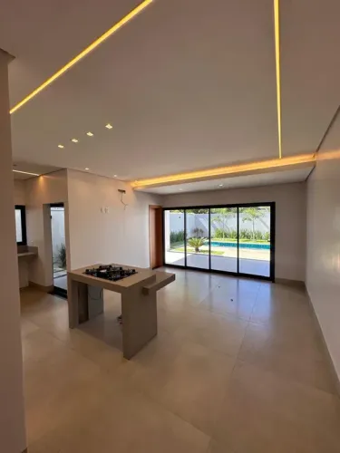 Sobrado novo 3 suítes 507 sul