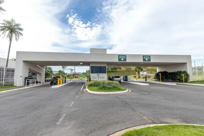 Vendo terreno em condomínio de luxo Villa Jardim com 456m²