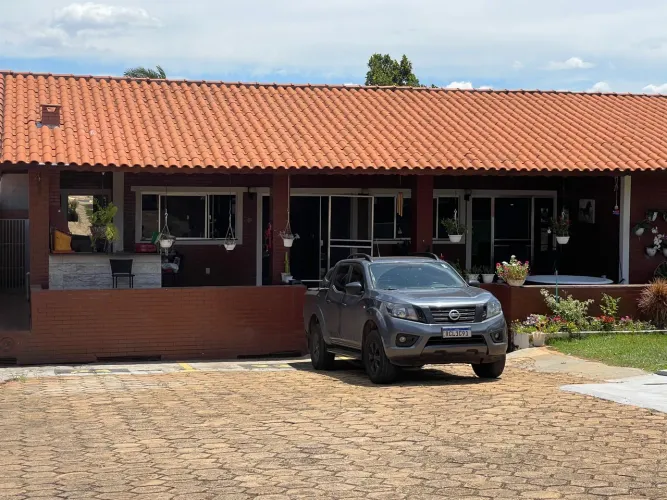 Casa Condominio fechado em Caldas Novas maravilhosa