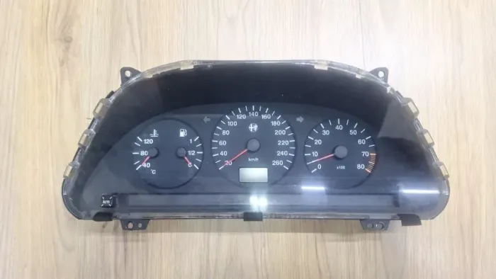Painel Instrumentos Alfa Romeo 145
