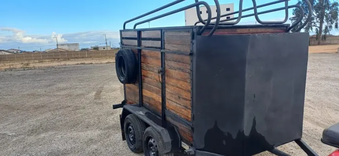 Reboque para cavalo