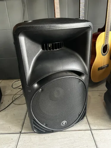 Mackie srm450v2 400W rms 12 polegadas ultima unidade 