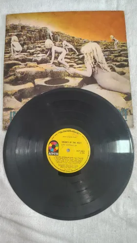 Led Zeppelin