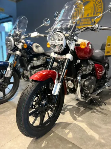 ROYAL ENFIELD SUPER METEOR ASTRAL 650CC ABS 2026
