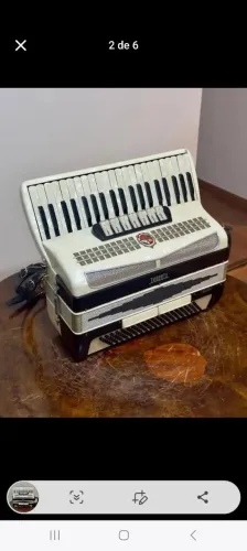 Acordeon Thiberto Italiano 120 baixos