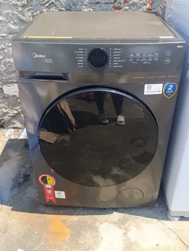 Máquina de lavar lava e seca Midea 