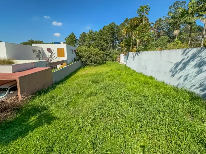 Lote em condomínio para venda em Nova Higienópolis, 1,301m²