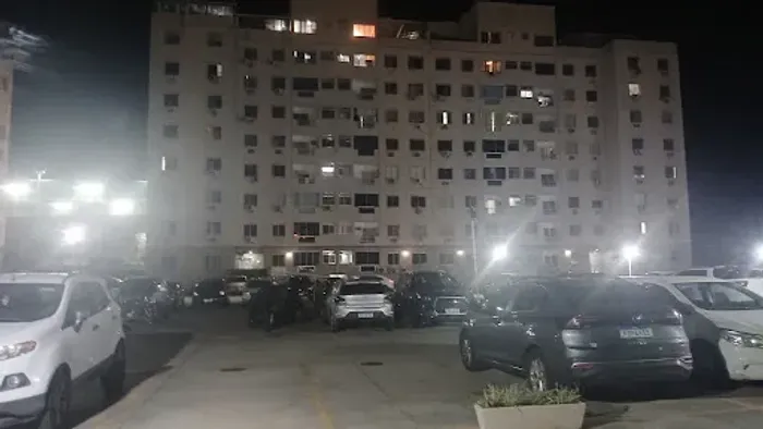 Apartamento com 2 dormitórios para alugar, 70 m² por R$ 2.829,17/ano - Granja dos Cavaleir