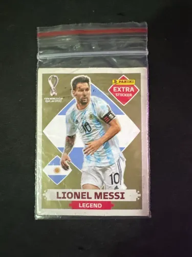 Figurinha rara Messi legend gold Copa 2022
