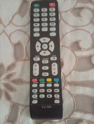 Vendo controle remoto YJ-101