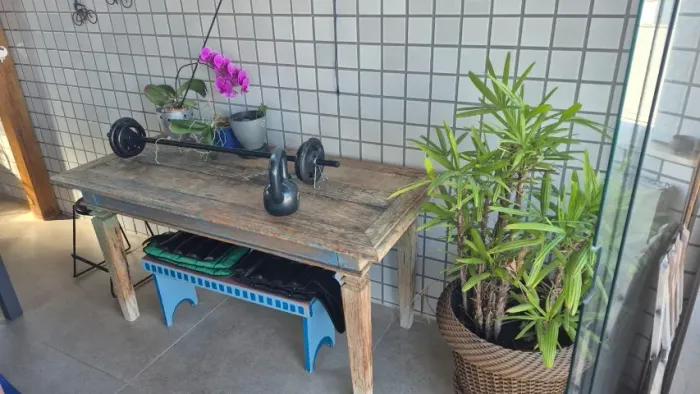 Mesa de Demolição Rústica (1,60m) com Pátina - Estilo e Qualidade!