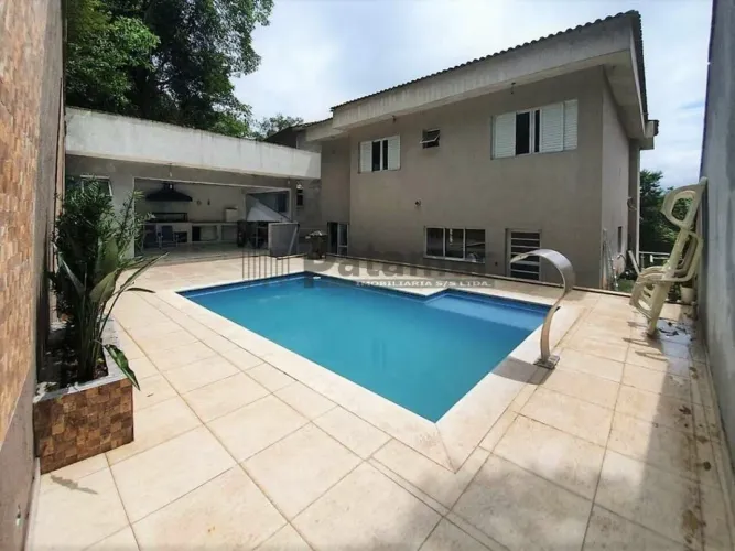 Cond. Vila Verde (Km 36 Raposo) - 3 suítes, piscina, edícula!