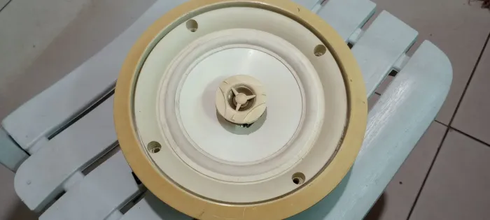 Vendo alto falante para teto impedância 8 ohms